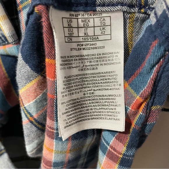 Men’s Guess Plaid Shirt Longe Sleeve Size XL - Picture 3 of 5